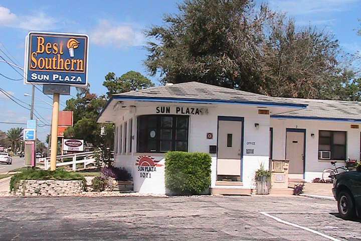 Best Southern Sun Plaza Motel
