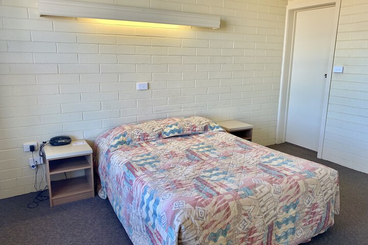Room 38 of 114