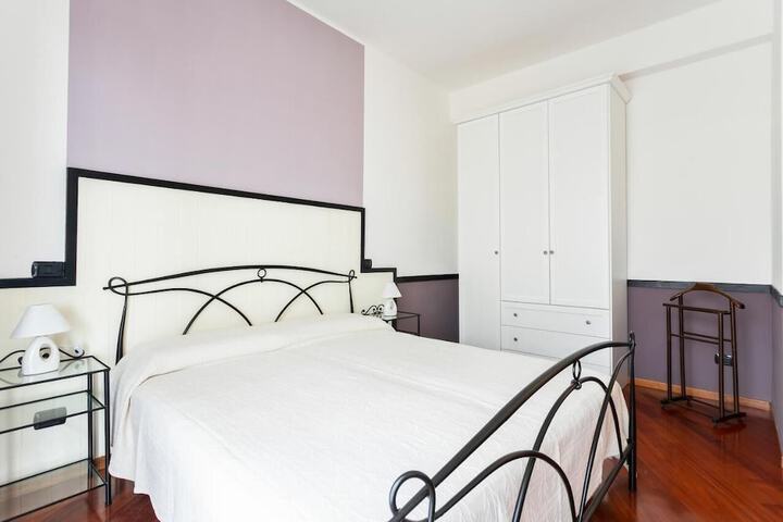Room 3 of 26