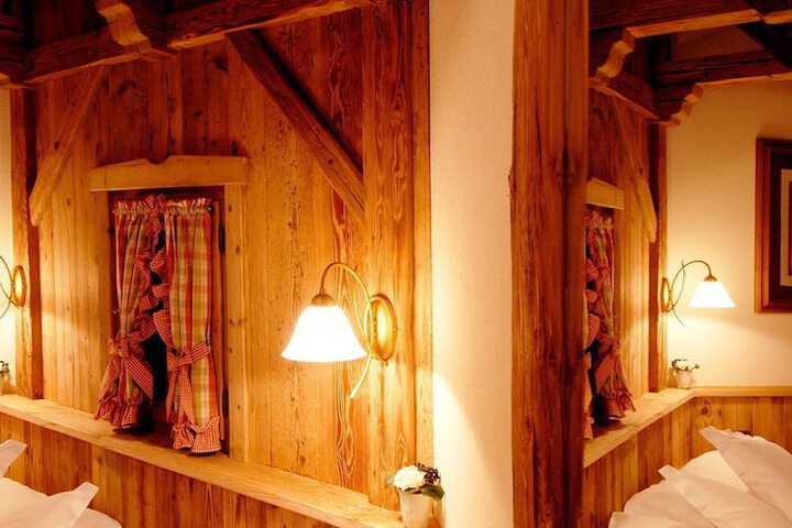 Room 10 of 91