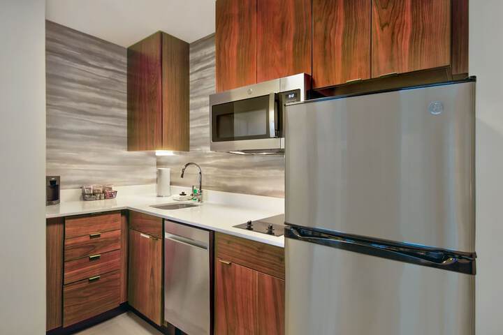 1 Bedroom Queen Queen Suite (5 of 11)