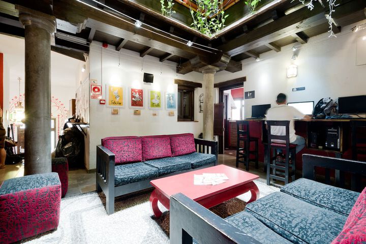 Entrance & Lobby