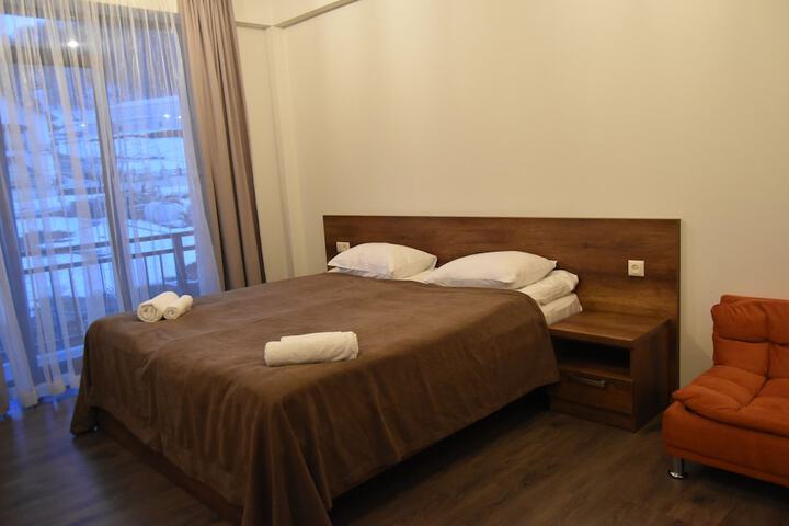 Room 9 of 52