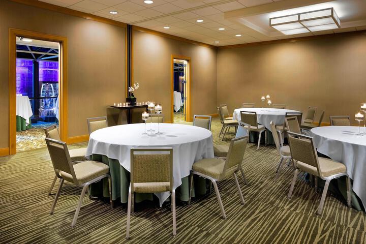Banquet hall