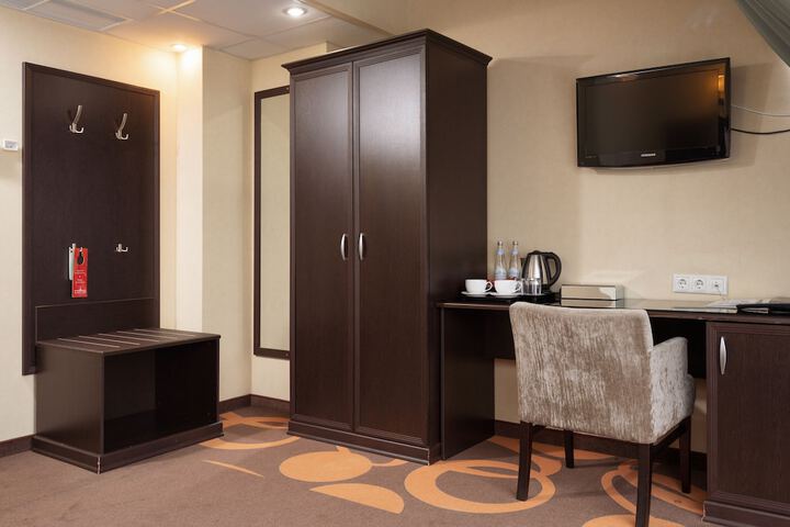 Room 22 of 55