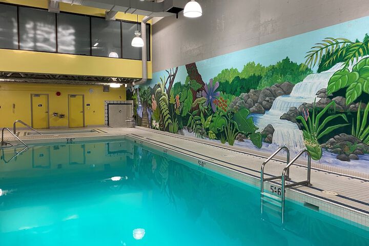Hotel Pool