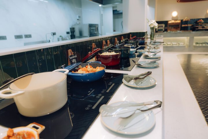 Breakfast/Coffee Service 62 of 94