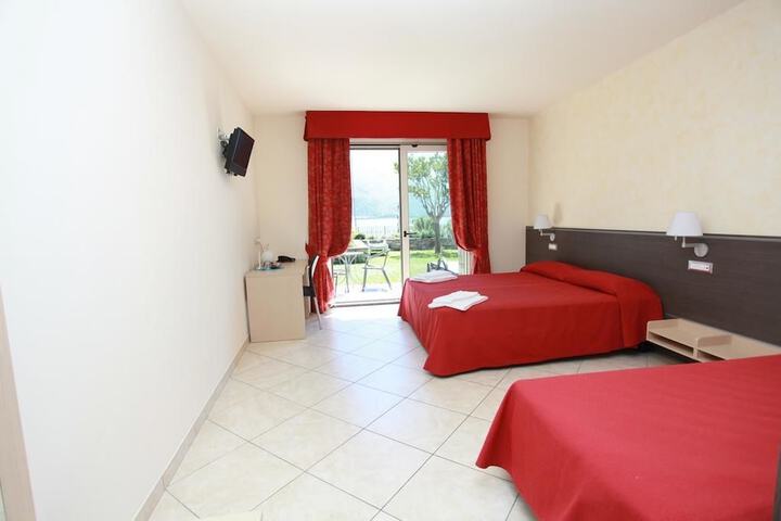 Room 7 of 20