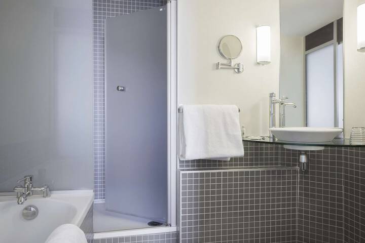 Bath Interior