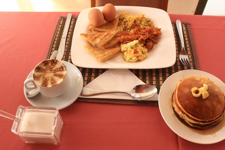 Breakfast/Coffee Service 54 of 96