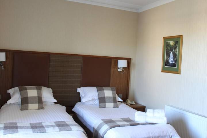 Room 11 of 88