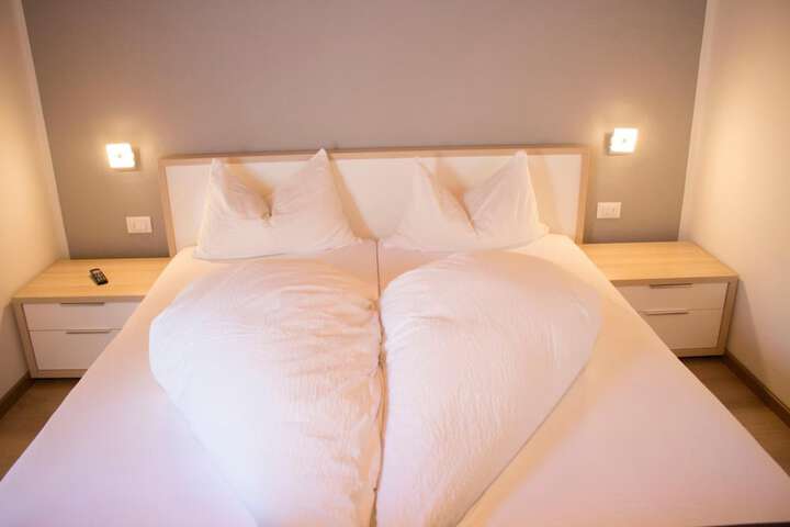 Room 4 of 45