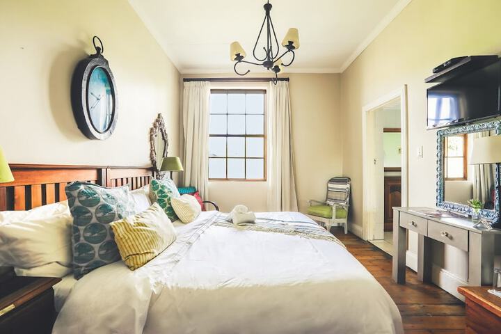 Room 16 of 68