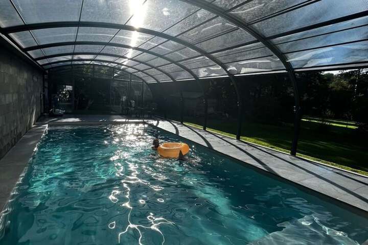 Pool 24 of 38