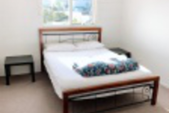 Room 65 of 216