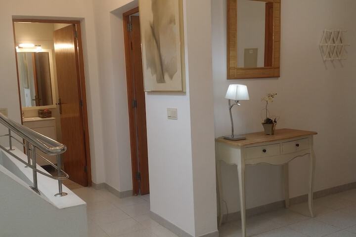 Room 16 of 41