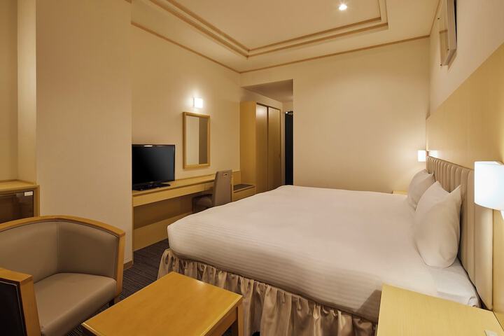Room 5 of 67