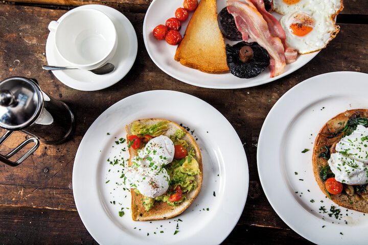 Breakfast/Coffee Service 68 of 79
