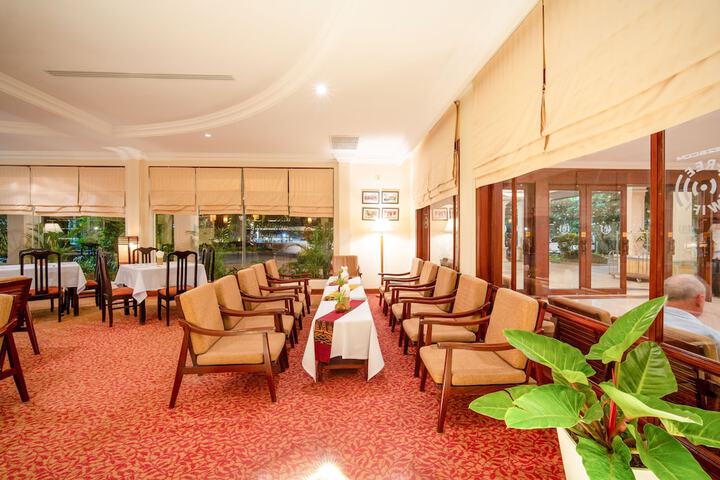 Hotel Interior 6 of 169