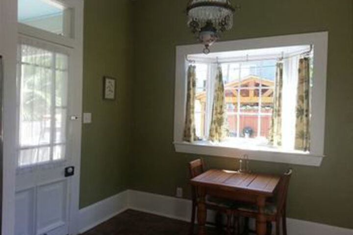 Room 44 of 165