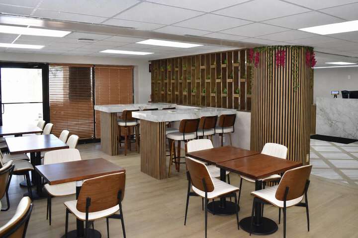 Breakfast area