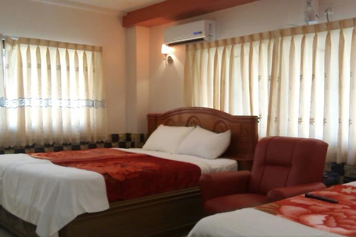 Room 30 of 51