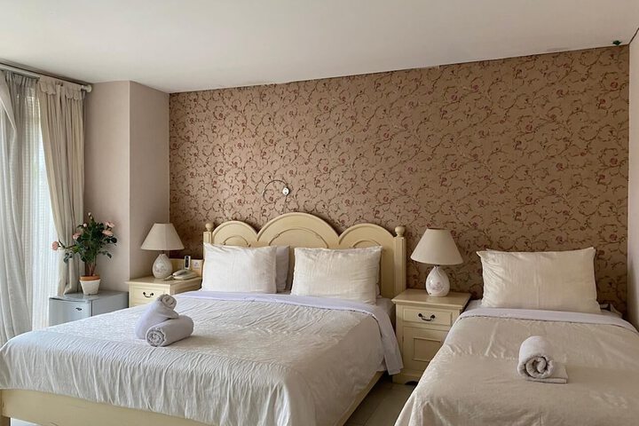 Room 13 of 48
