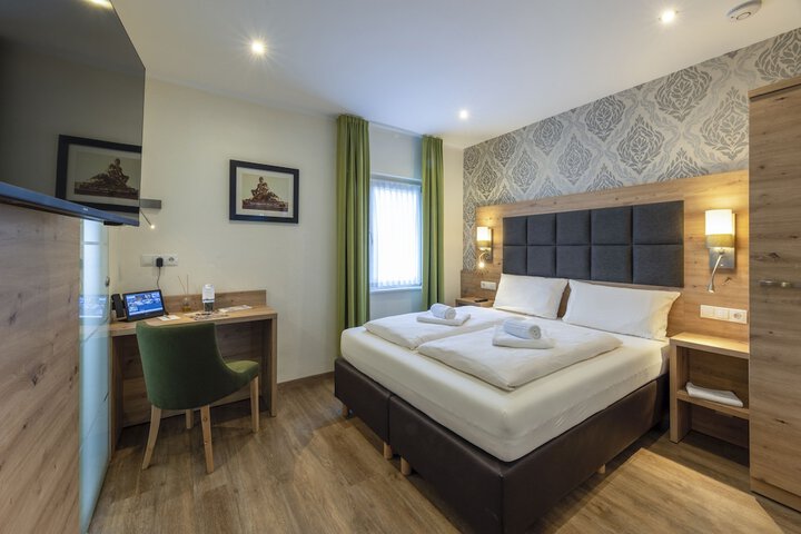 Room 41 of 140