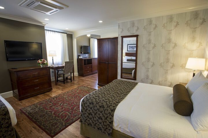 Room 72 of 140