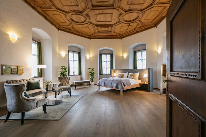 JUFA Hotel Schloss Röthelstein