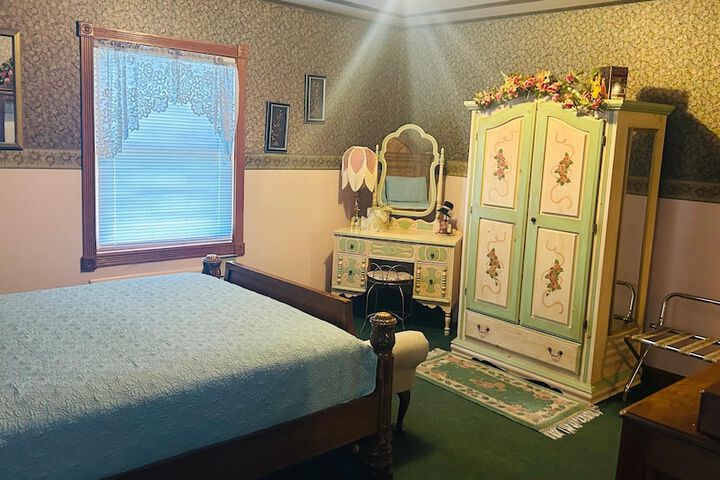 Room 10 of 59