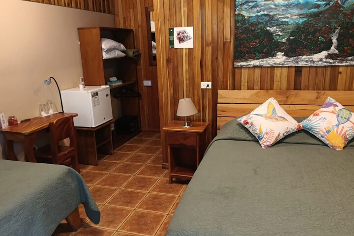Room 43 of 334