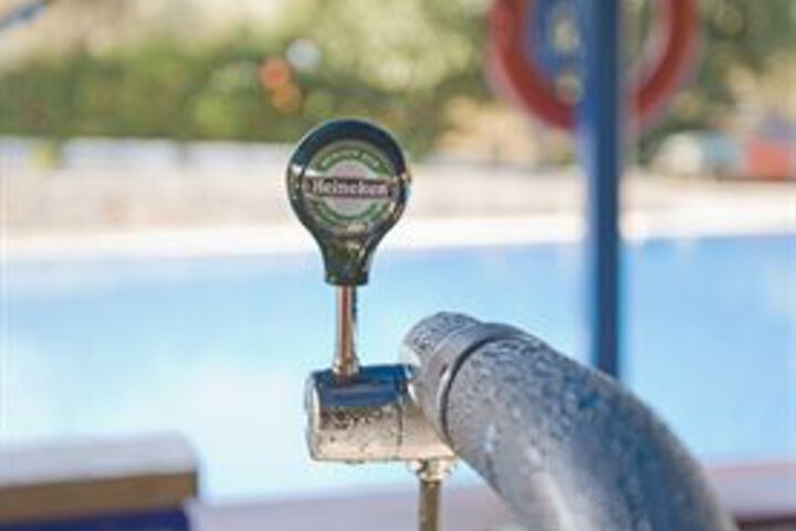Pool 24 of 26