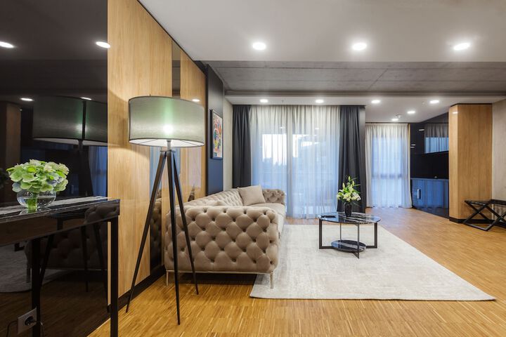 Room 17 of 70