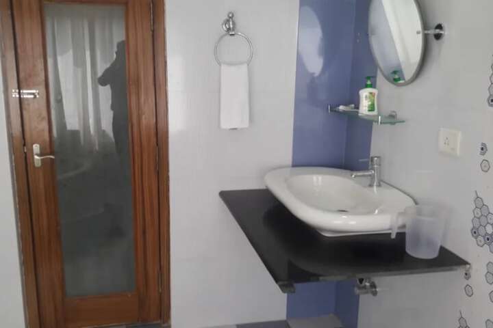 Room 19 of 23