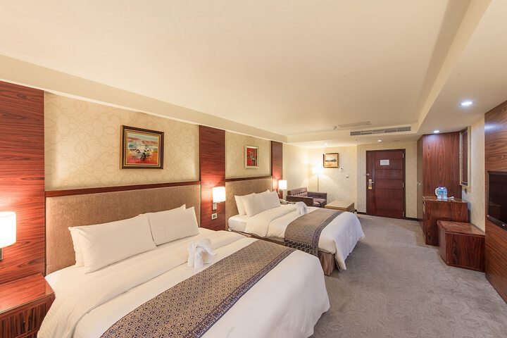 Room 14 of 126