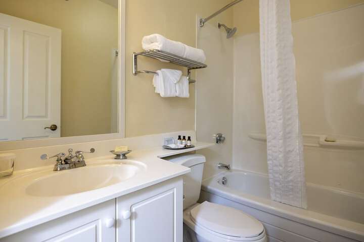 Clean Restrooms