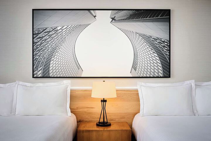 Room 29 of 65