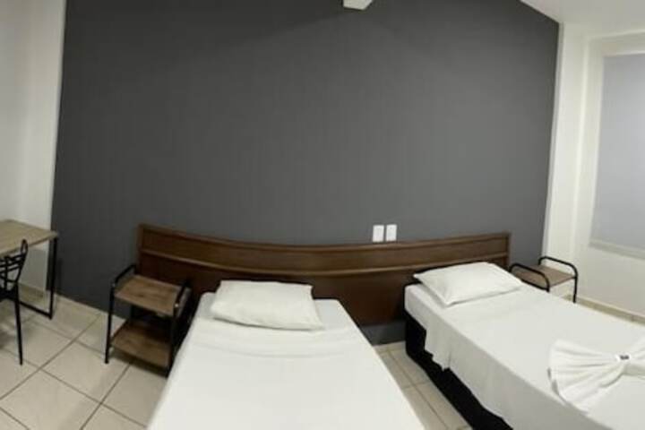 Room 6 of 11