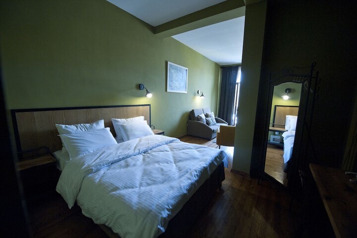 Room 22 of 52