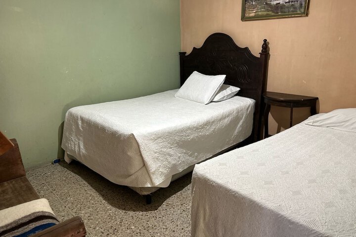 Room 11 of 22