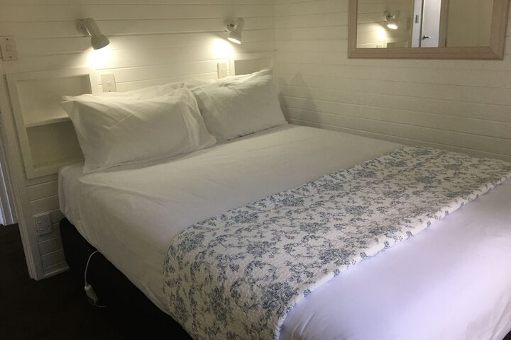 Room 15 of 91
