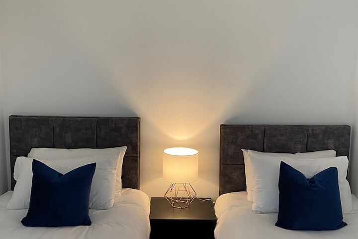 Room 60 of 141