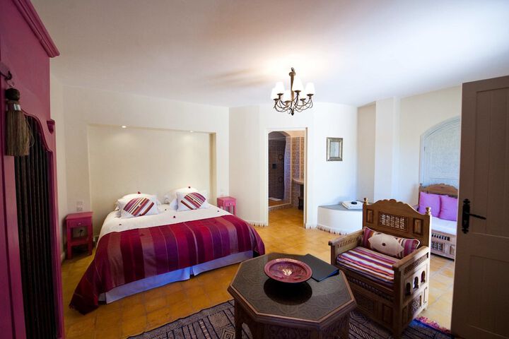 Room 10 of 60