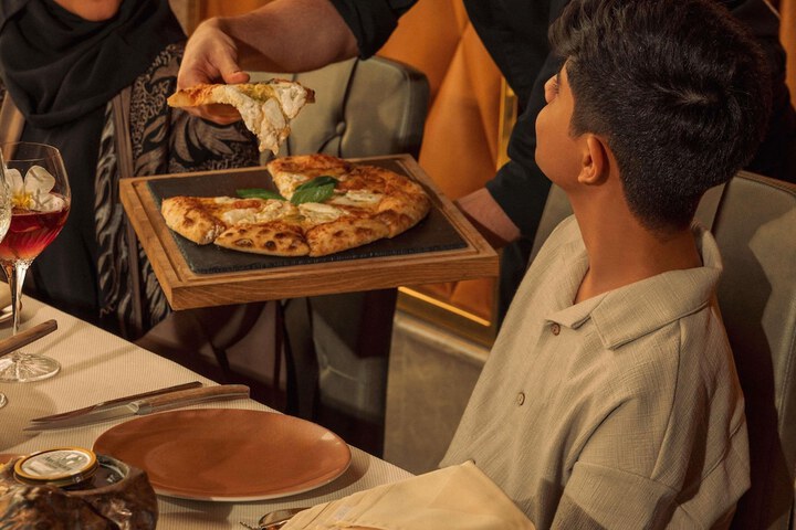Dining 101 of 128