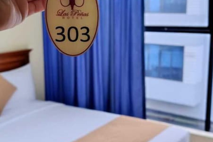 Room 25 of 47