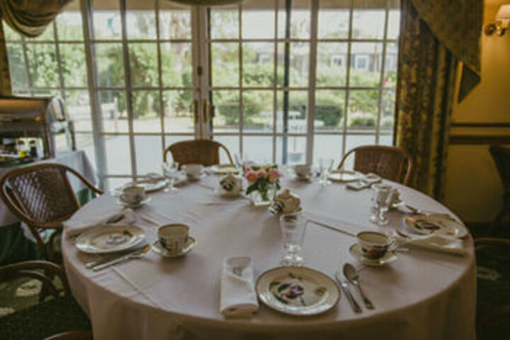 Dining 63 of 69