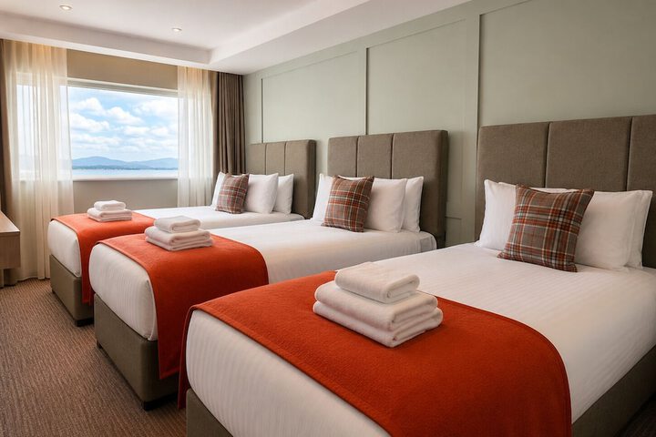 Room 2 of 14