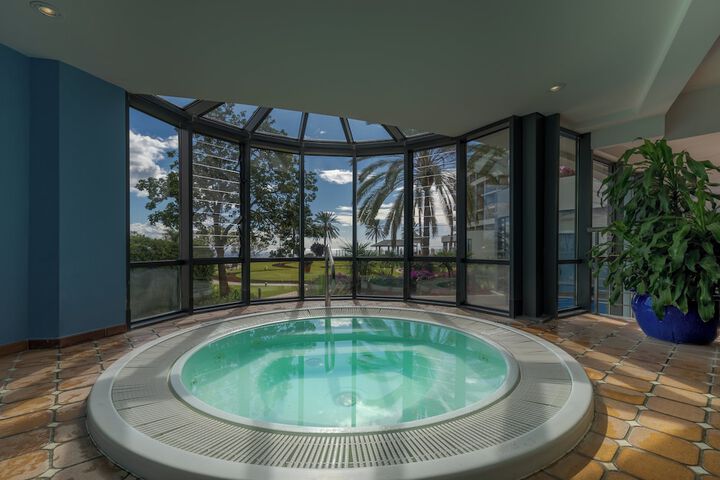 Pool 101 of 411