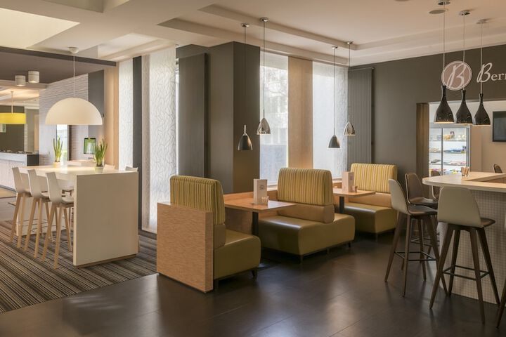 Hotel 184 of 193
